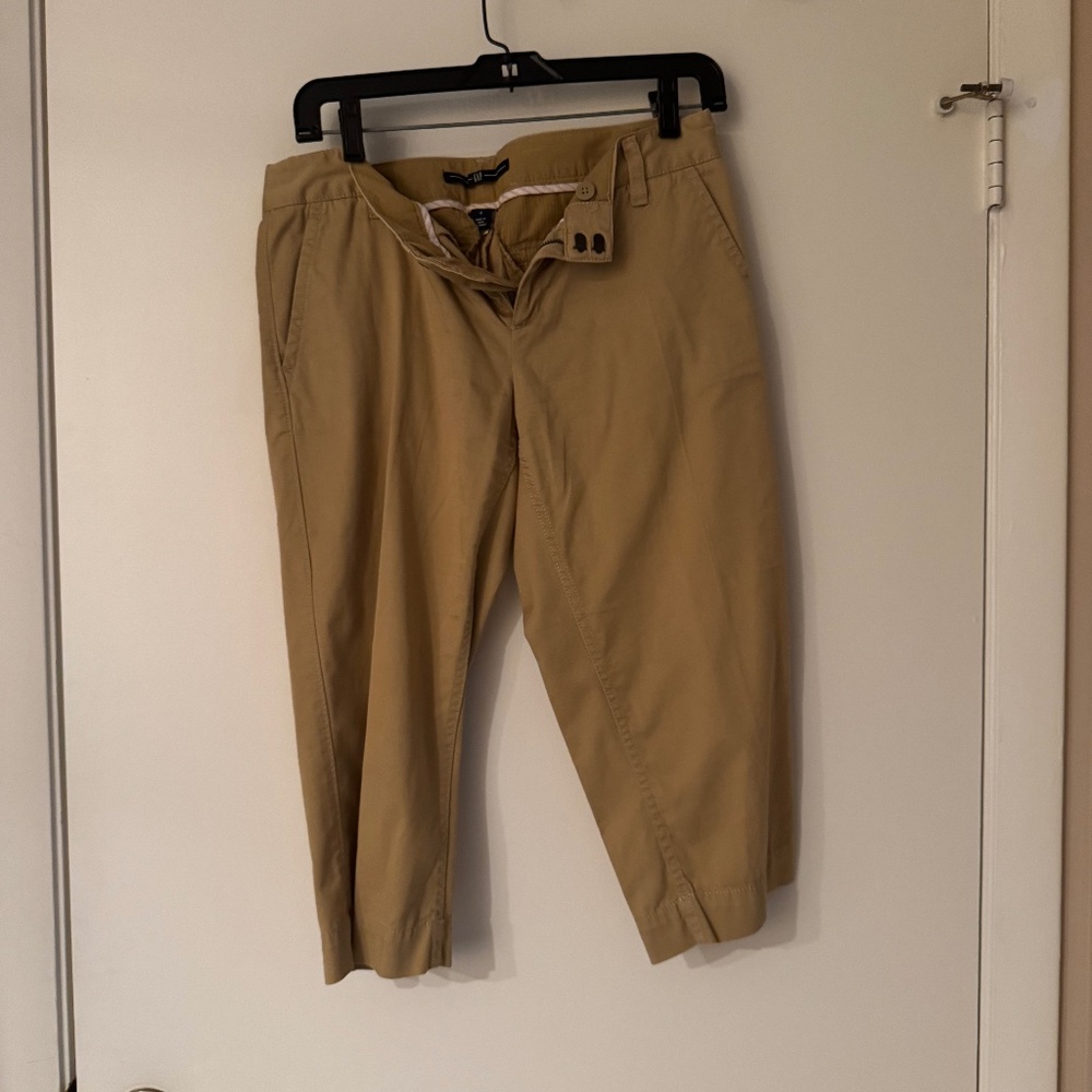 Pants Capris Gap Khaki Size 4 FL
